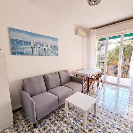 Sail Away Apartment *